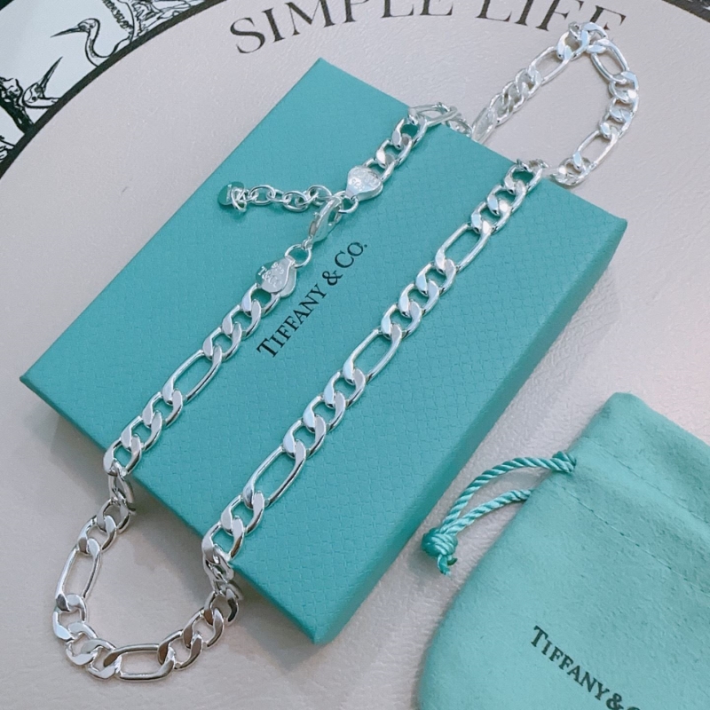 T*f*ny necklaces
